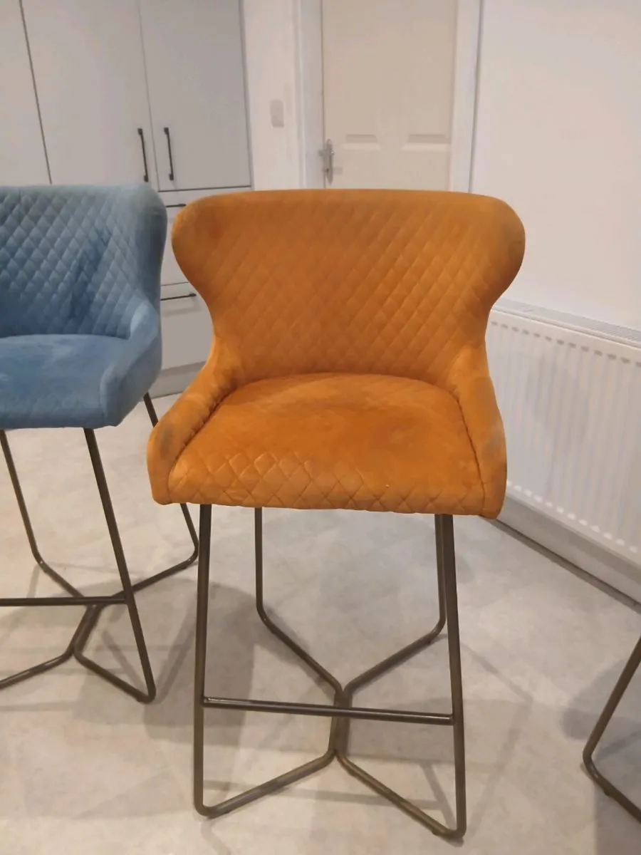 3 kitchen/island stools - Image 4
