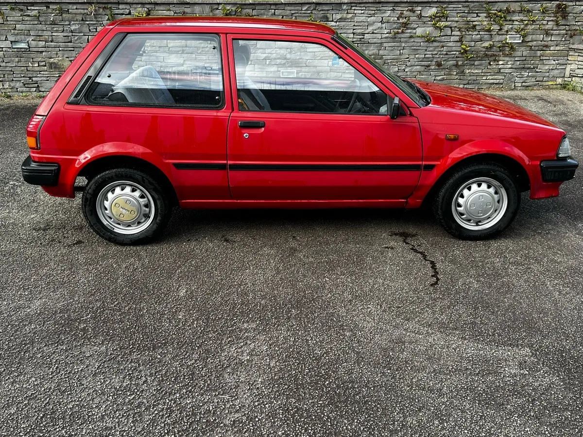 Toyota Starlet - Image 3