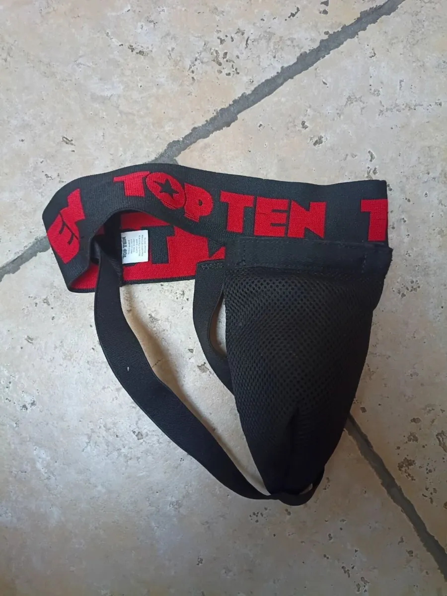 Taekwondo Set – Dobok, Helmet & Protective Gear - Image 2