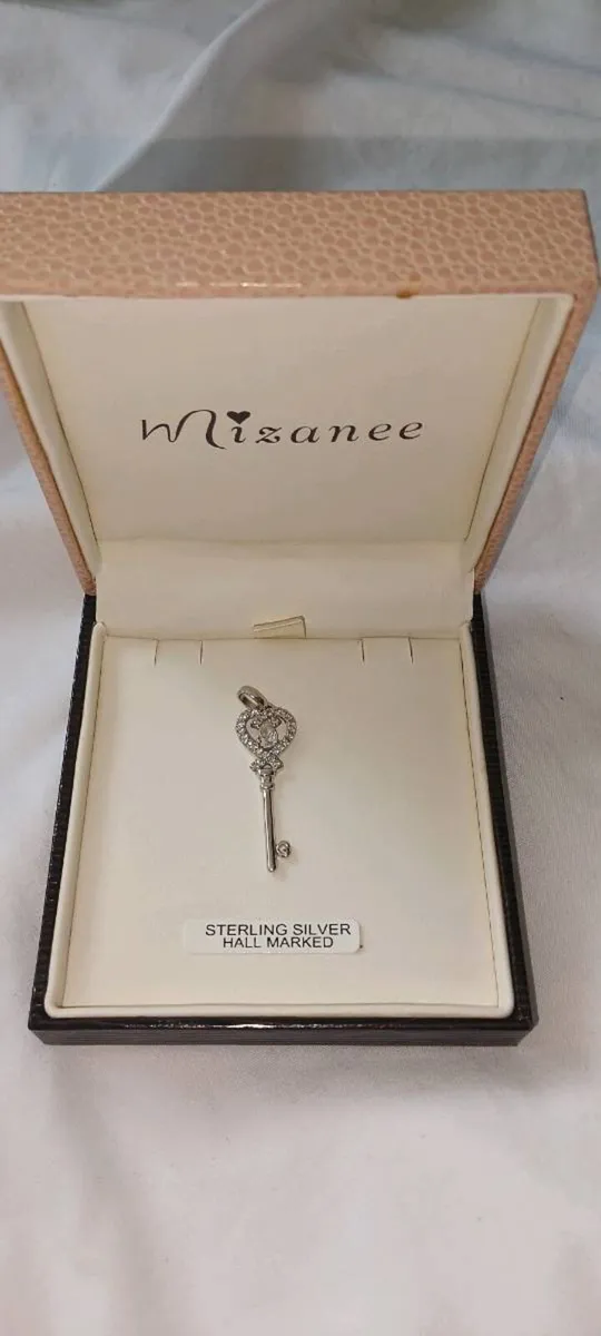 Mizanee Sterling Silver Hallmarked Heart Pendant - Image 1