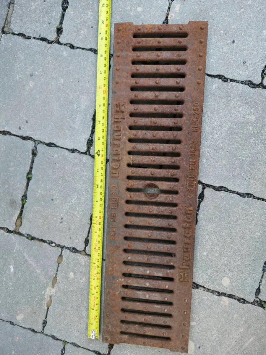 Cast iron drain covers - Image 2