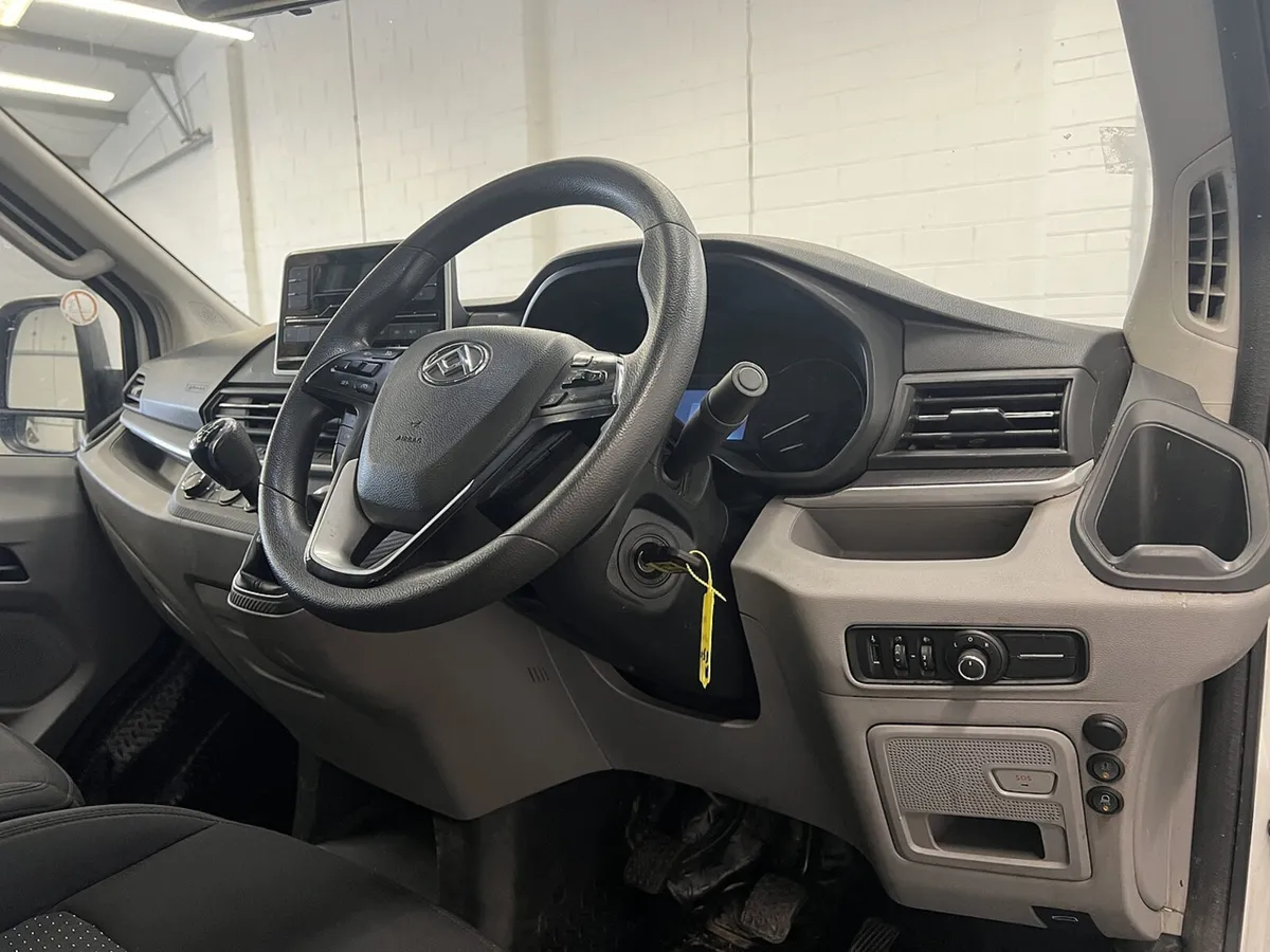 2023 Maxus Deliver 9 Dropside Van - Image 3