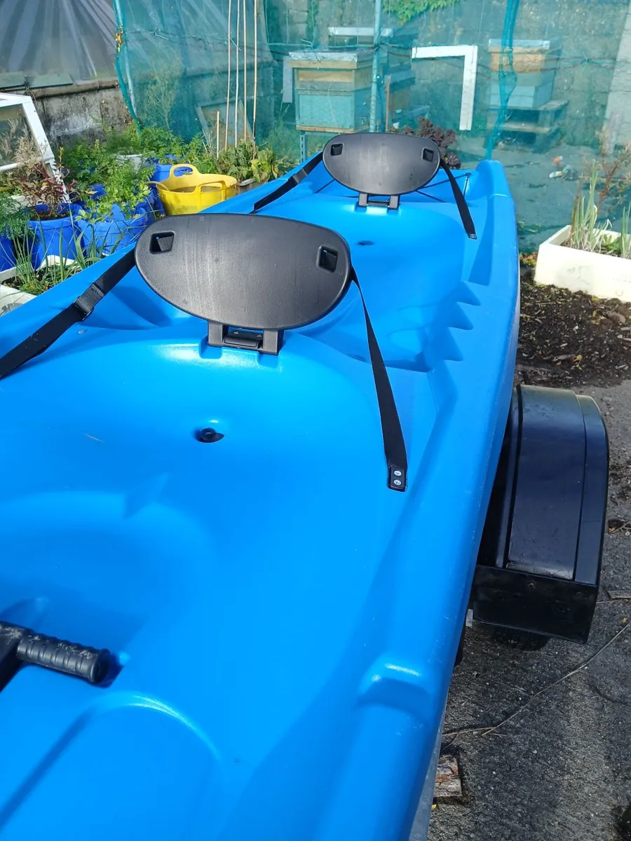 Kayak - Image 2