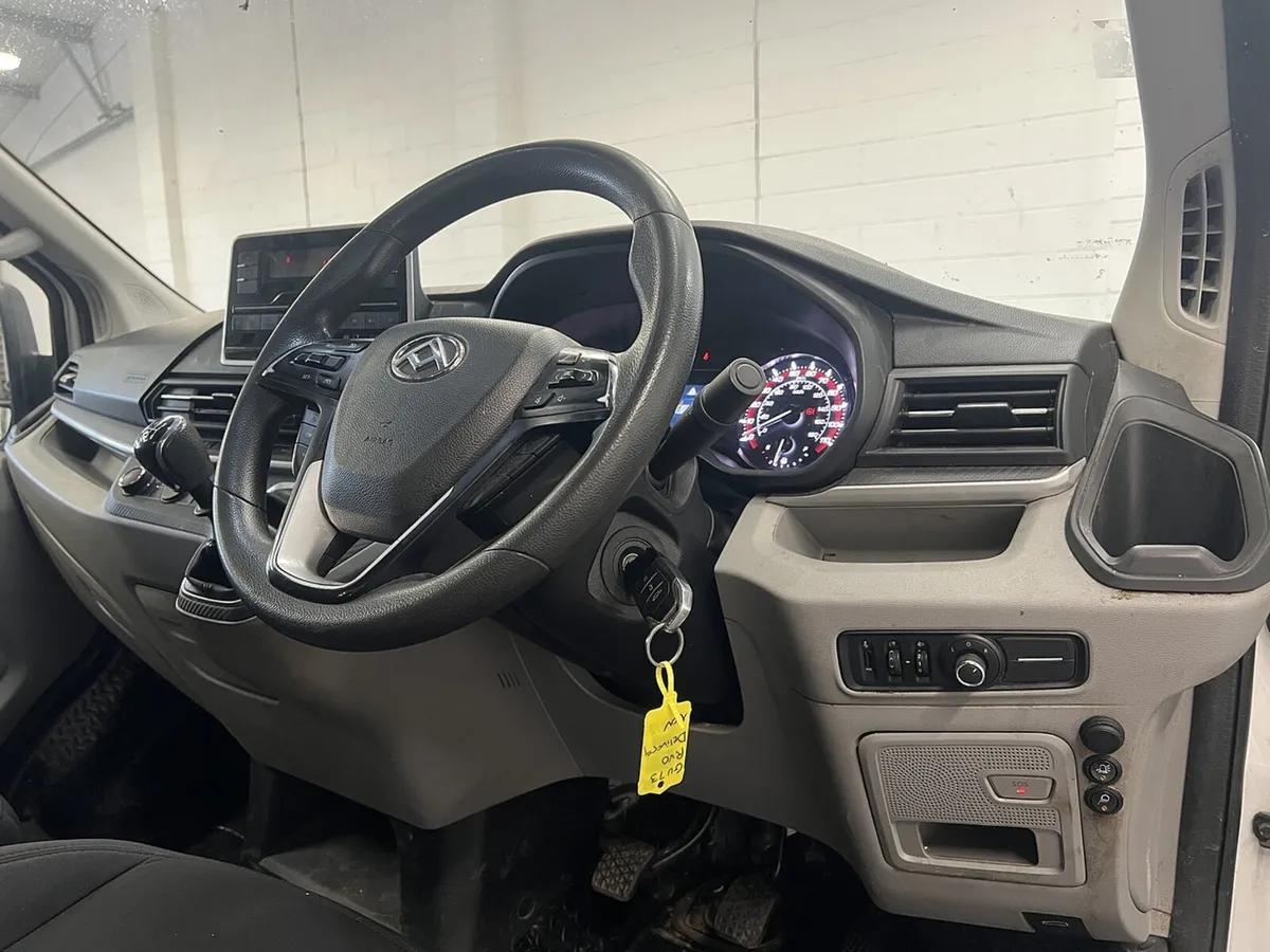 2023 Maxus Deliver 9 Dropside Van - Image 3