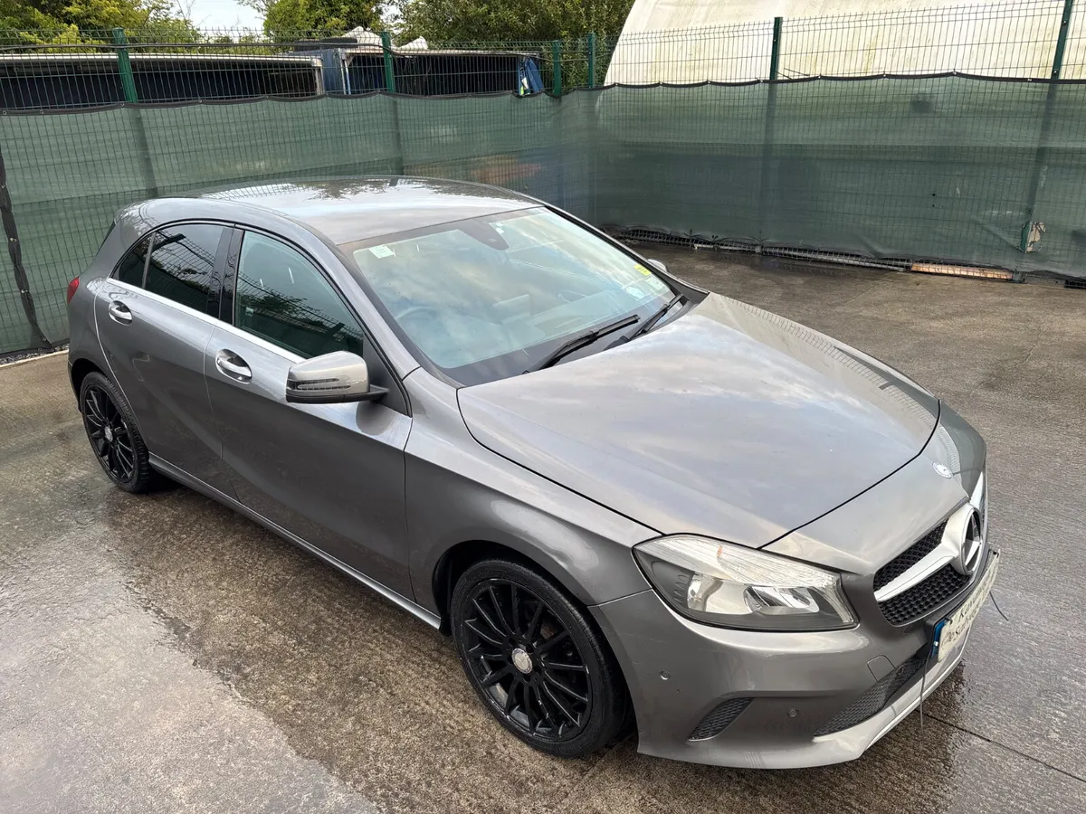 171 Mercedes Sport A 180d Automatic - Image 4