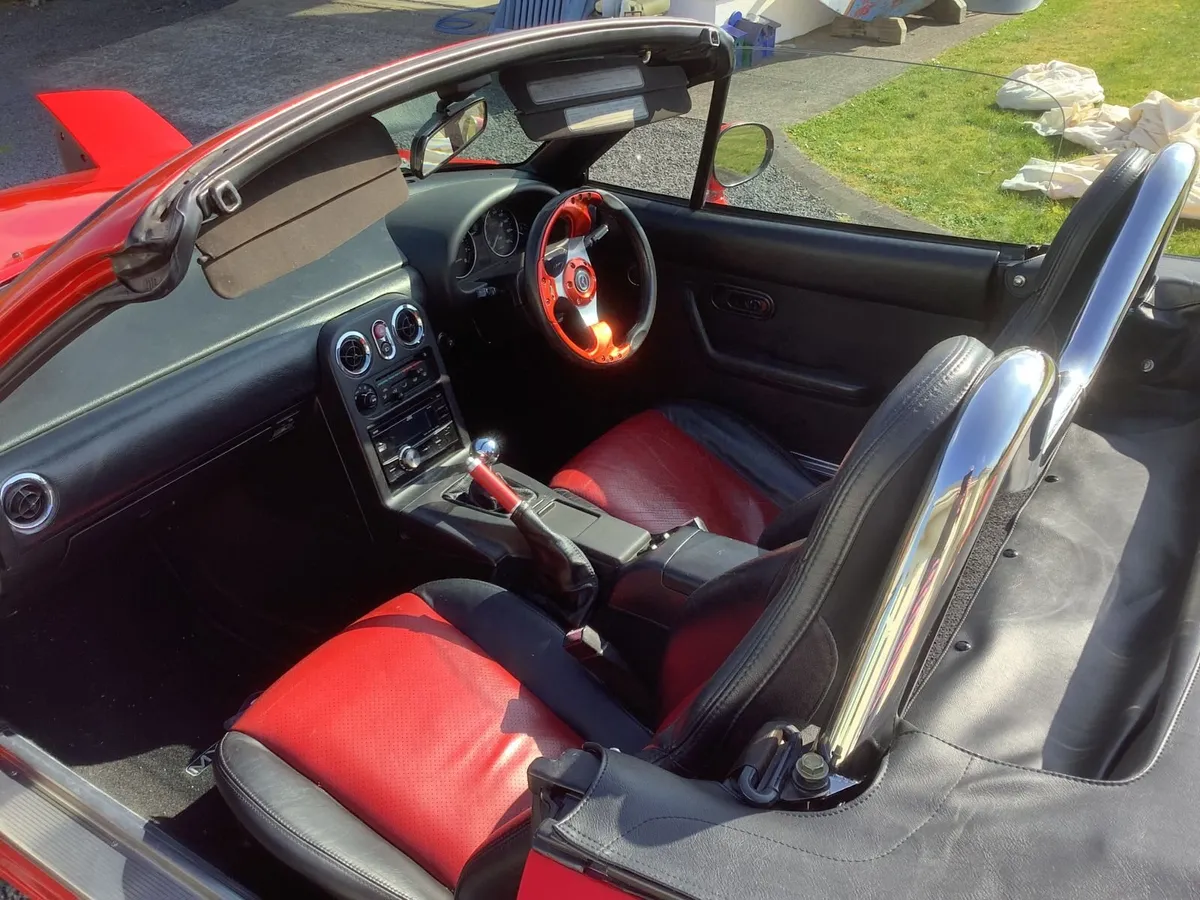 Mazda MX 5  1990 - Image 3
