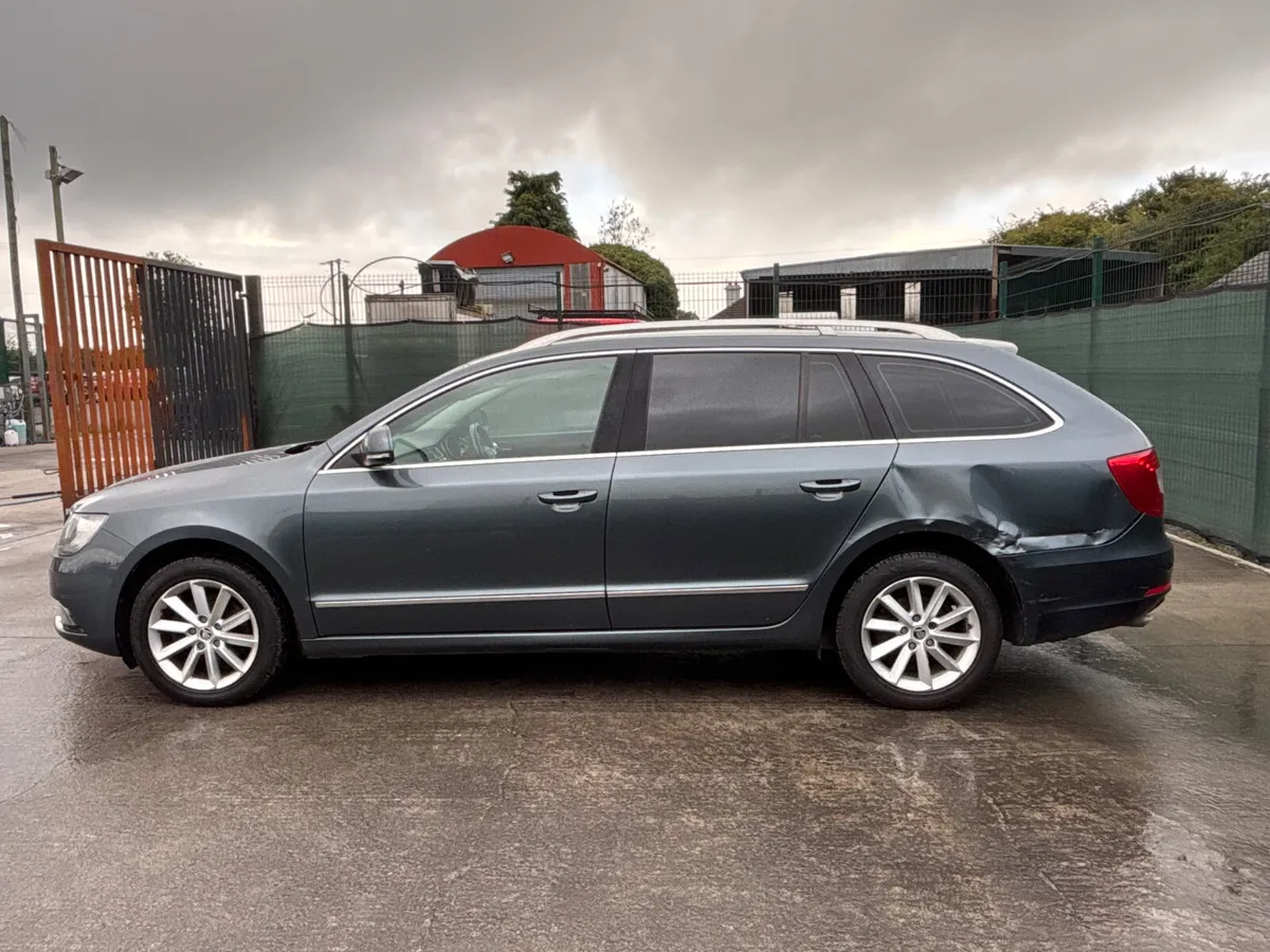 151 Skoda Superb TDI Full Leather - Image 4