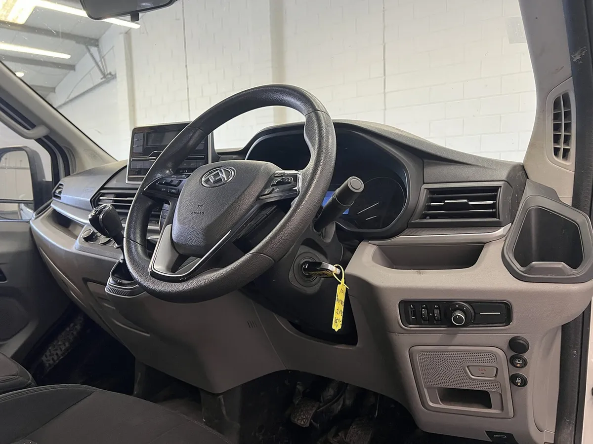 2023 Maxus Deliver 9 Dropside Van - Image 3