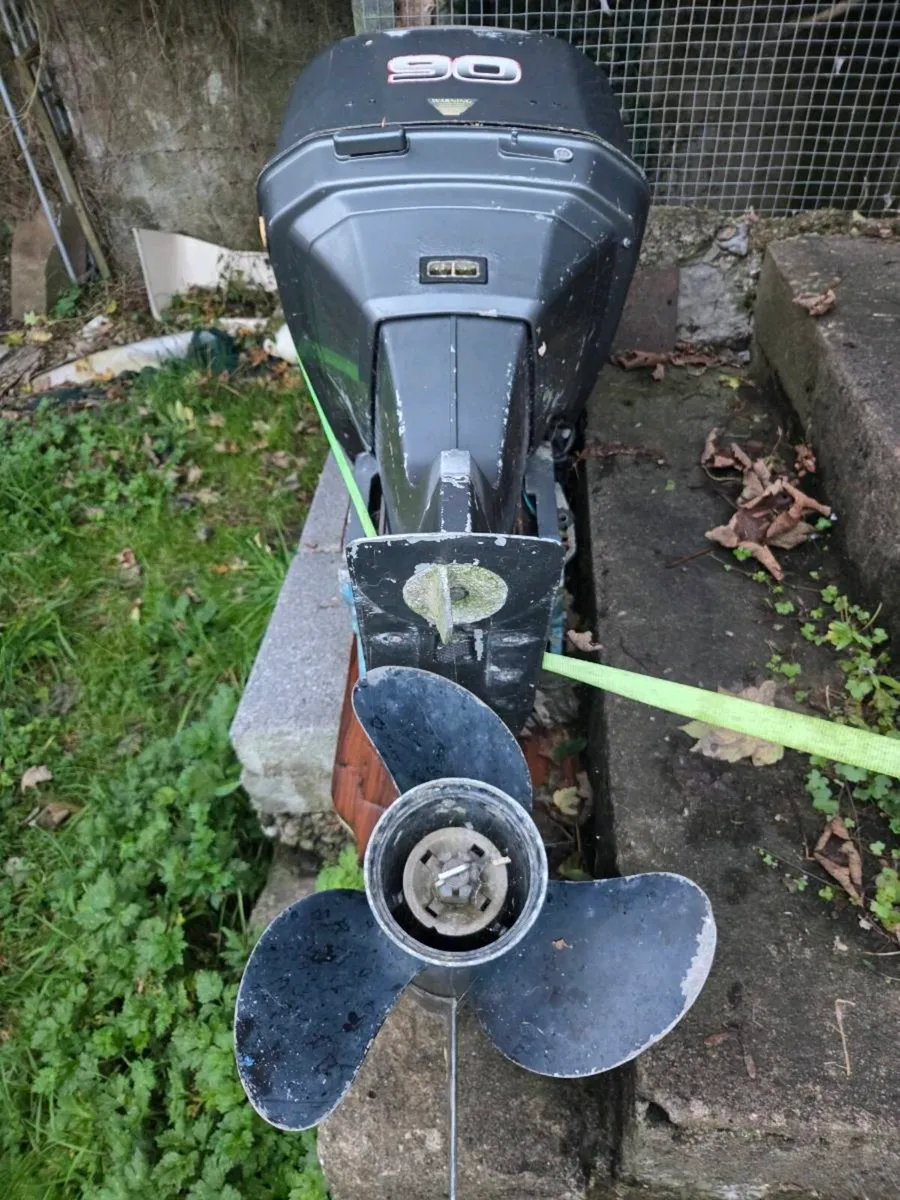 Suzuki 90hp V4 2 Stroke - Image 3