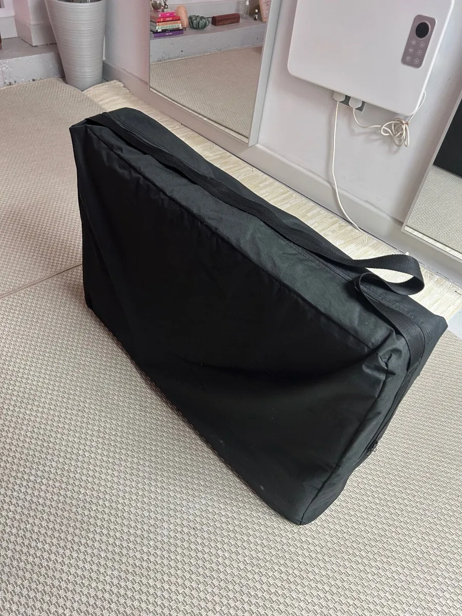 Massage Table for Sale – €50  Excellent condition. - Image 3