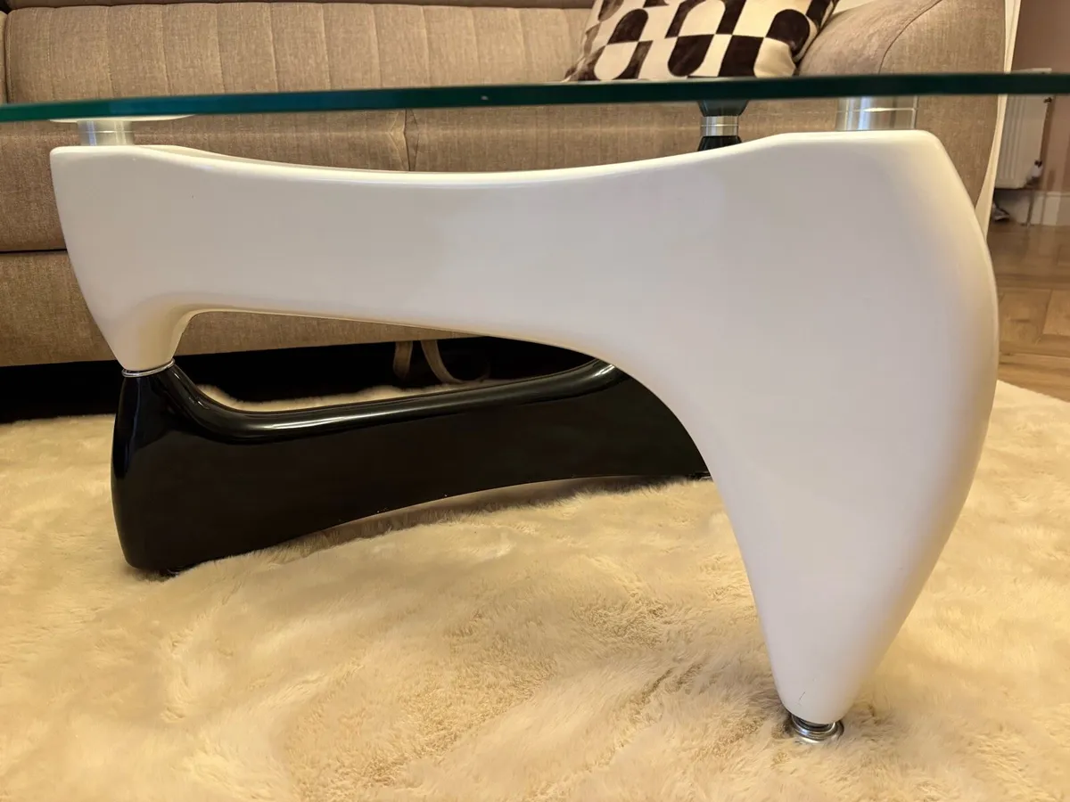Glass coffee table - Image 2