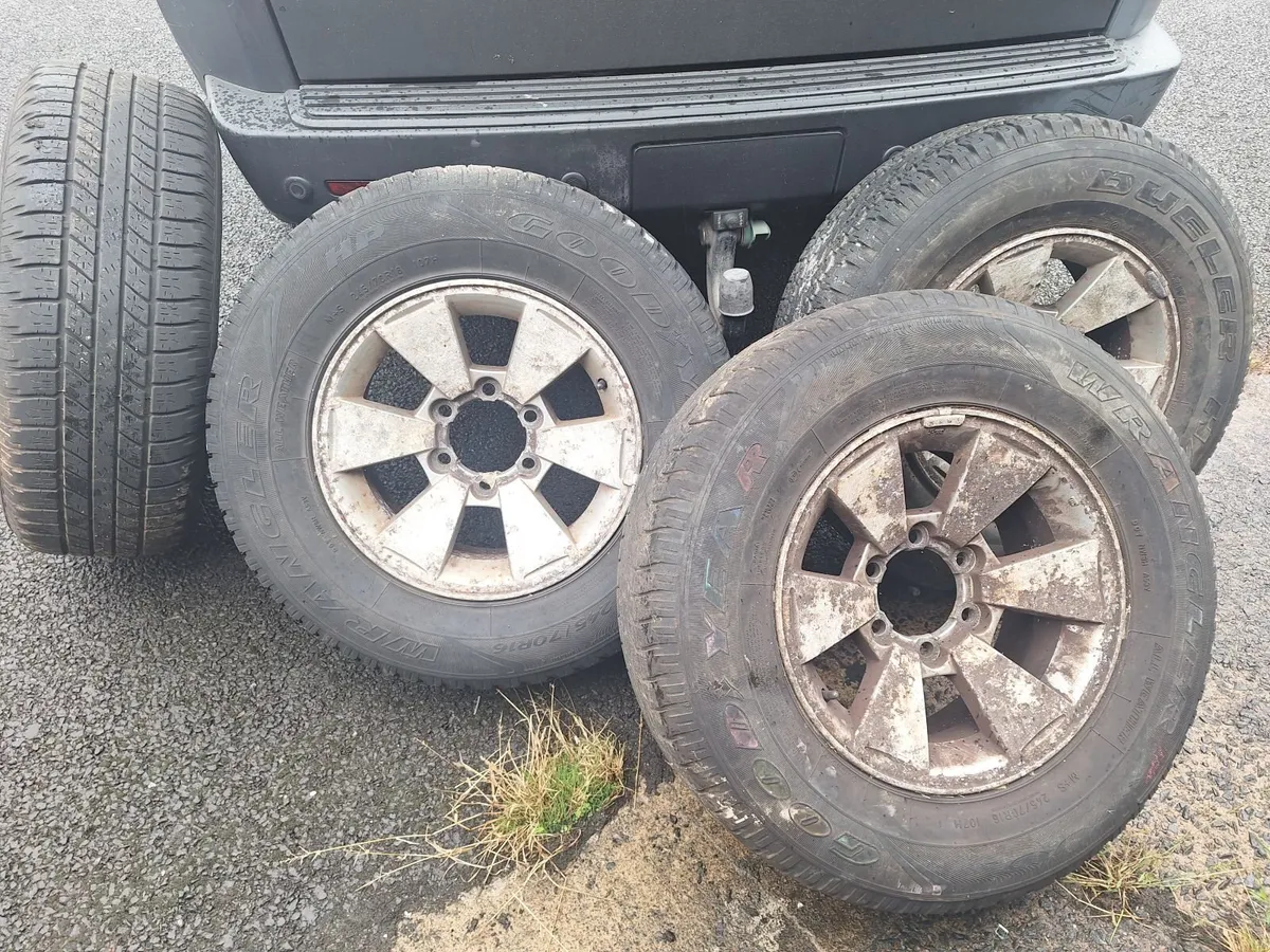 Mitsubishi shogun pajero alloys - Image 2