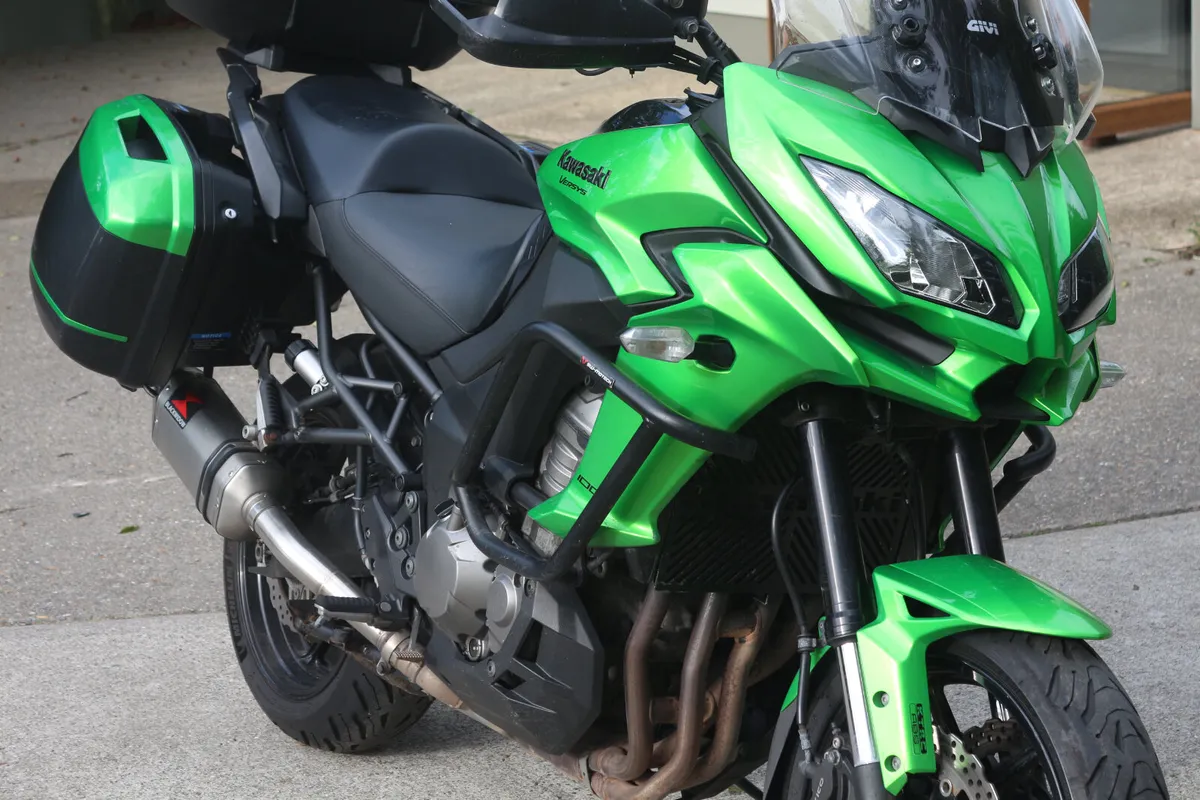 2016 Kawasaki Versys 1000 in original condition - Image 2