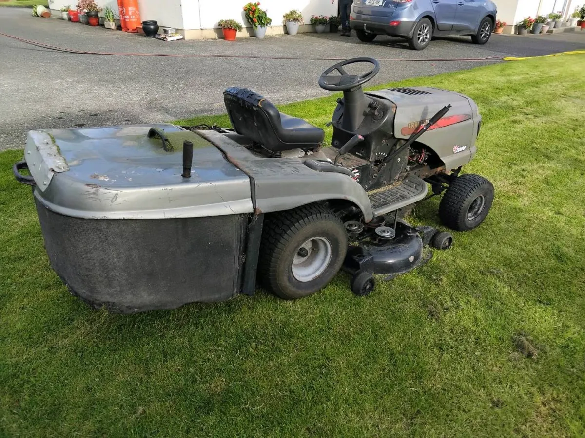 Craftsman LT200 23HP ride on mower - Image 2