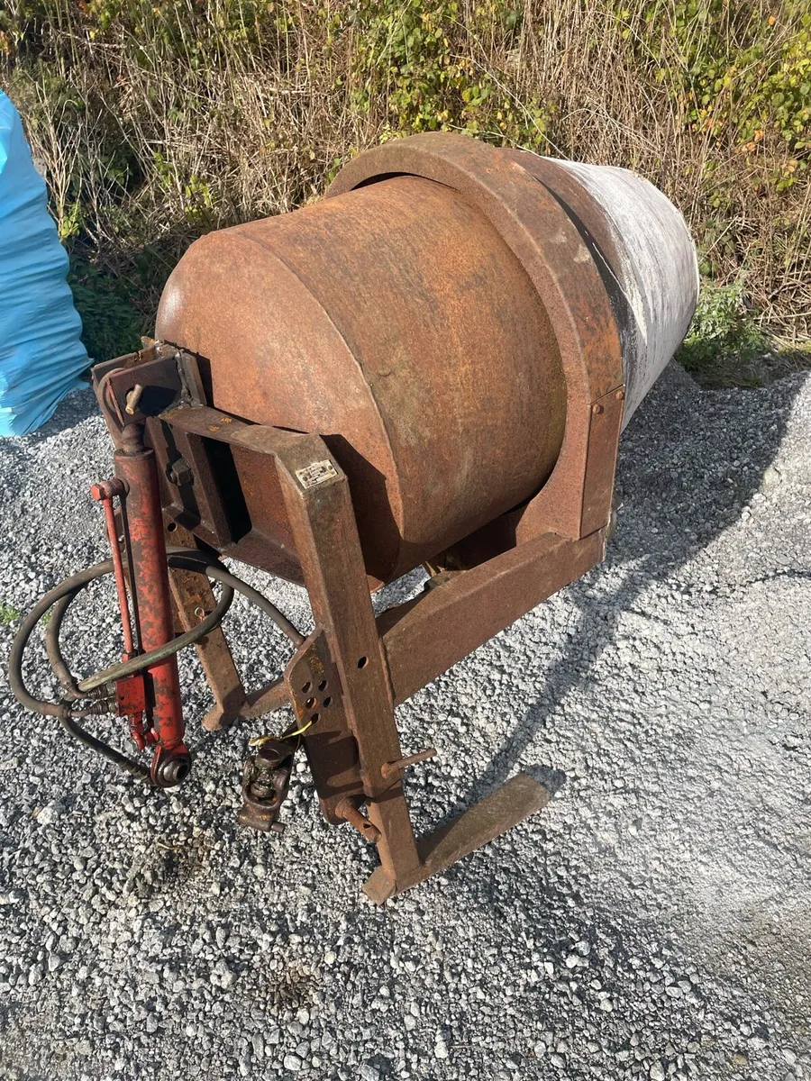 Bamford PTO Concrete Mixer - Image 1