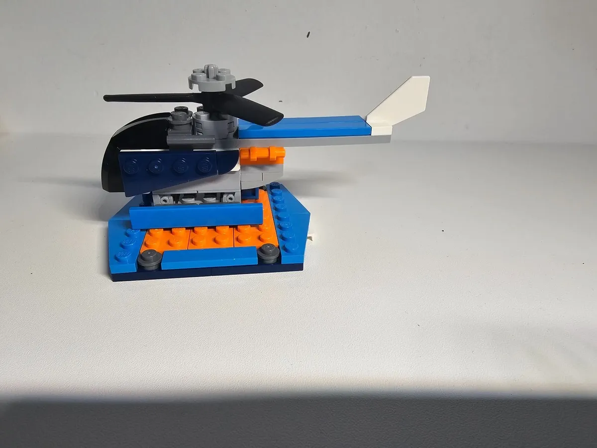 Lego - Image 2