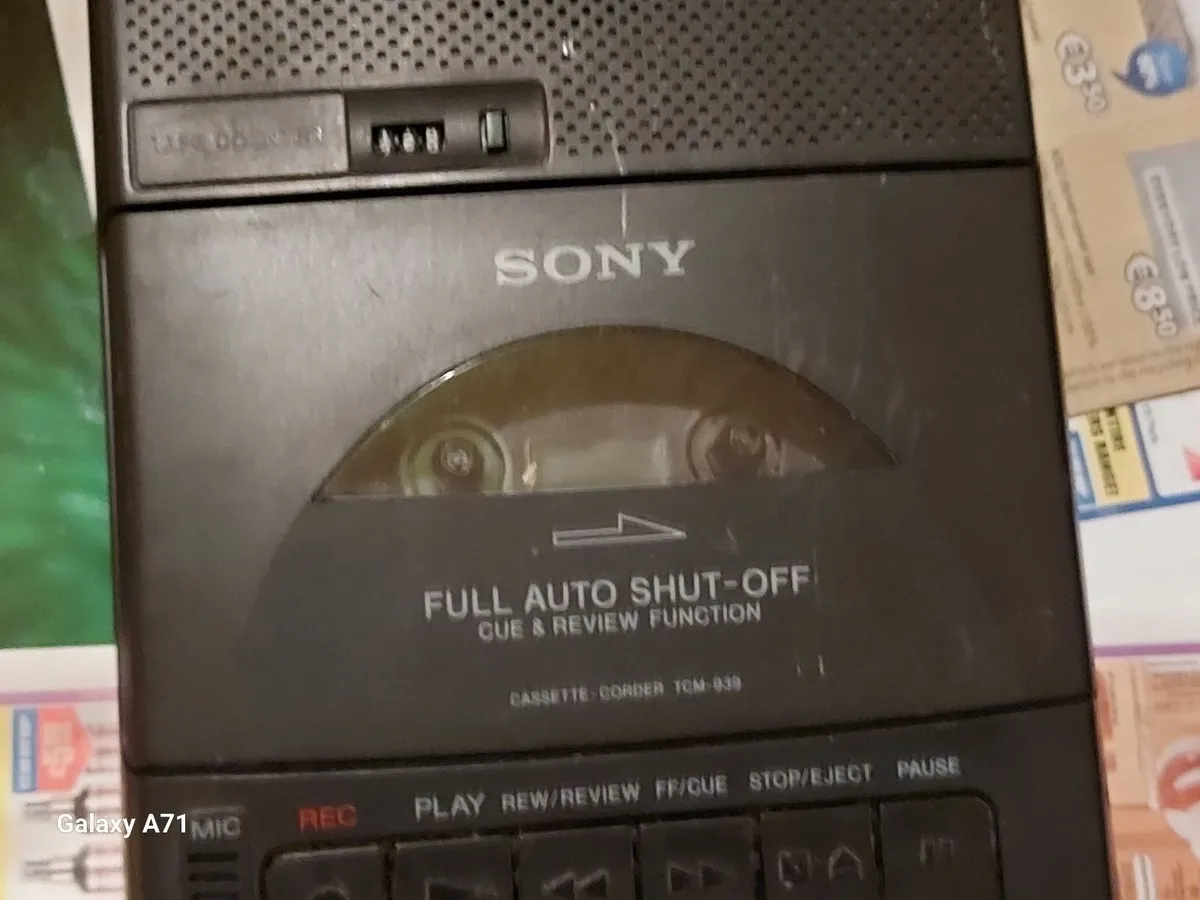 SONY Cassette Tape Recorder Model TCM-939 - Image 4