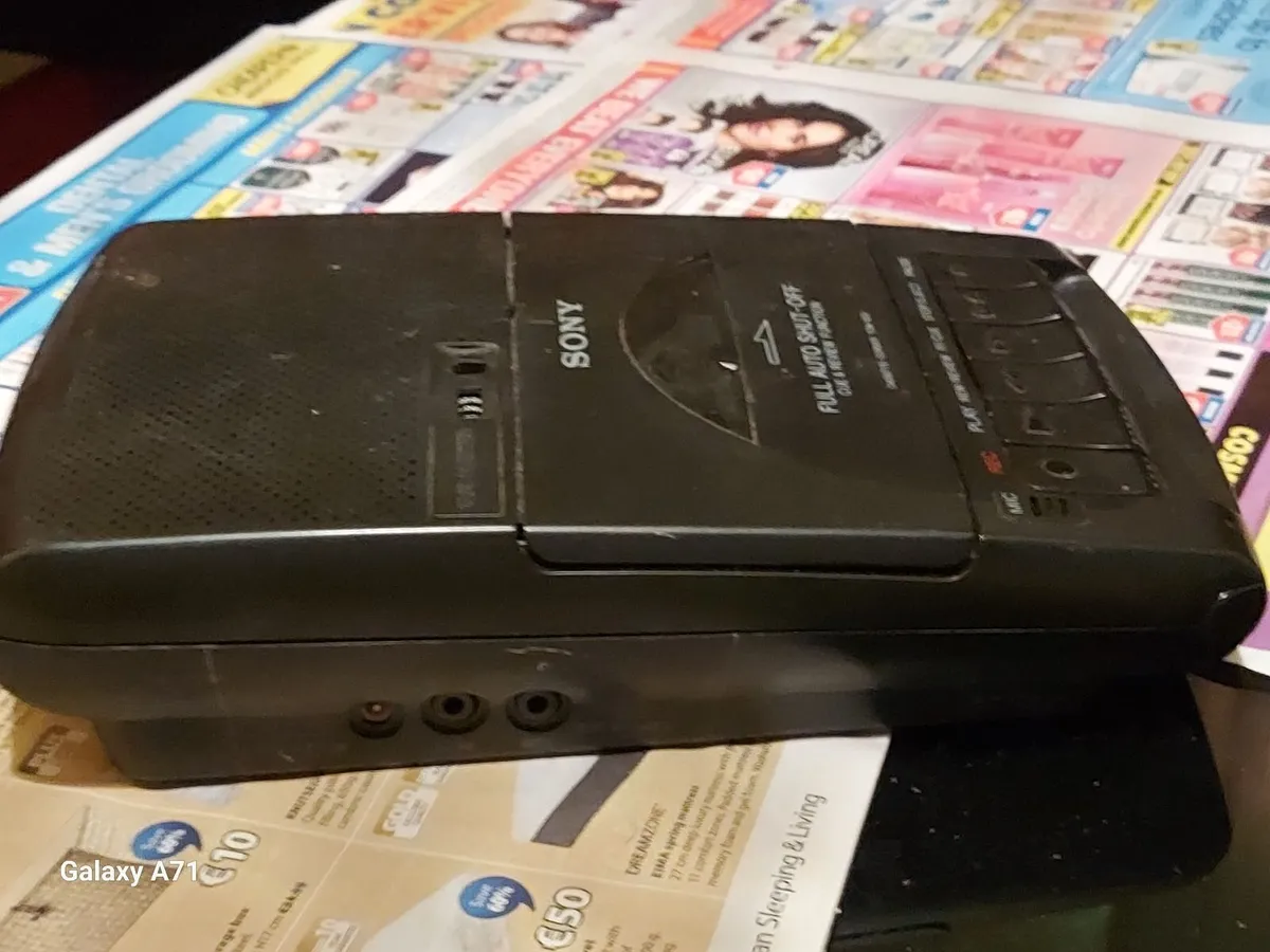 SONY Cassette Tape Recorder Model TCM-939 - Image 2