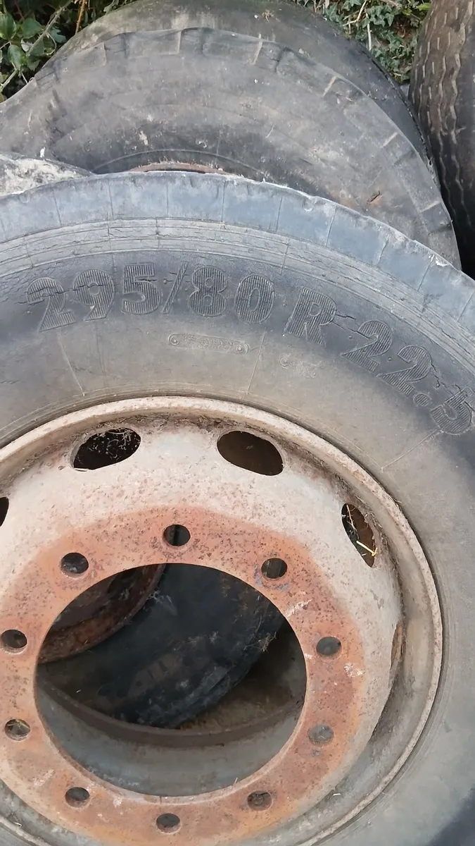 Free wheels - Image 1