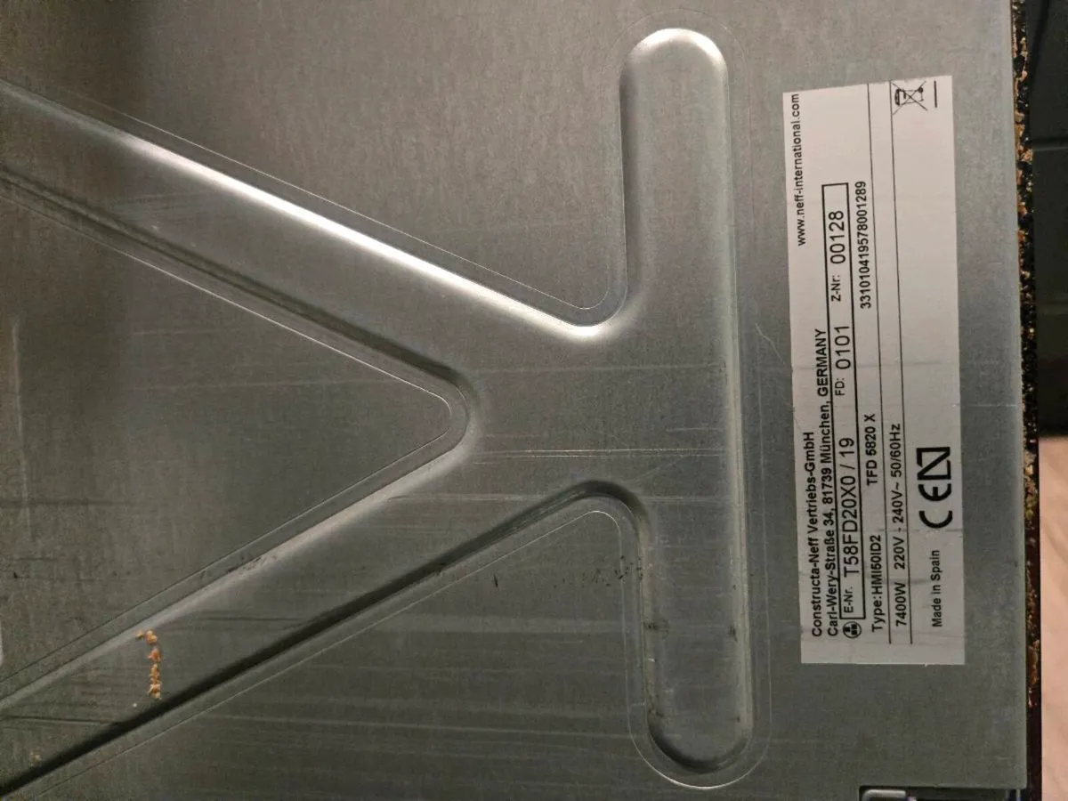Neff Induction hob 520 x 800 - Image 4