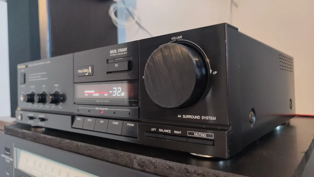 Midi TECHNICS SU-X840 amplifier + Tuner. Remote! - Image 3