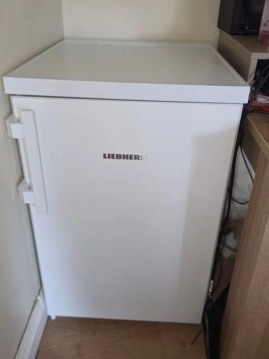 fridge - Image 2