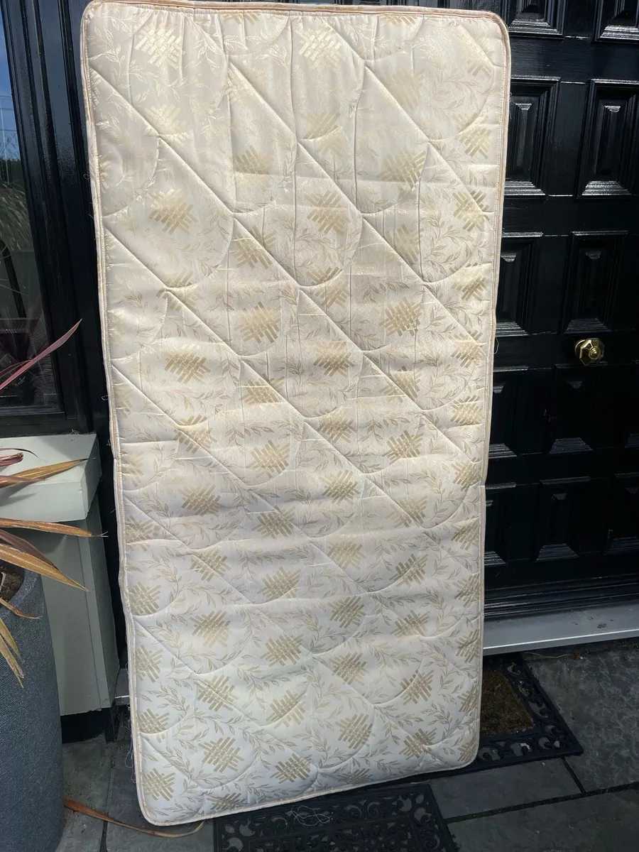 Various King Size, Double & Single Mattresses - Image 2