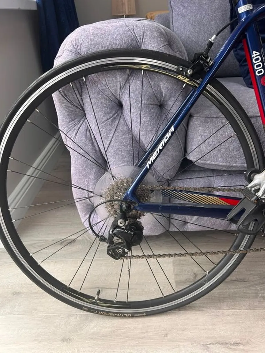 Road bike - Image 3