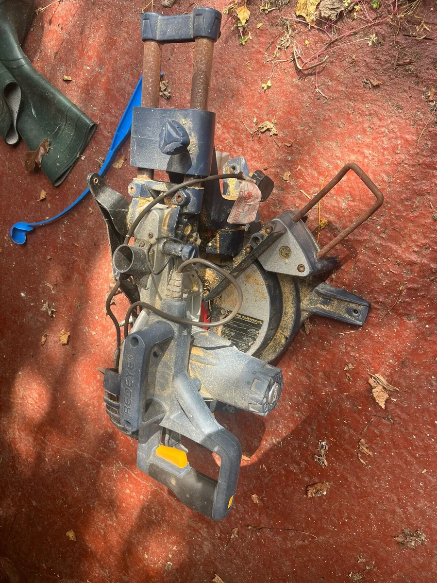 Construction Saw - Image 3