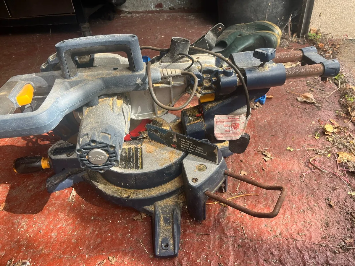 Construction Saw - Image 1
