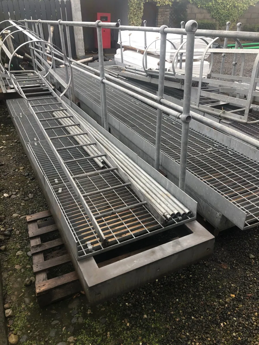 Cat walk & hand rails  emergency ladders - Image 4