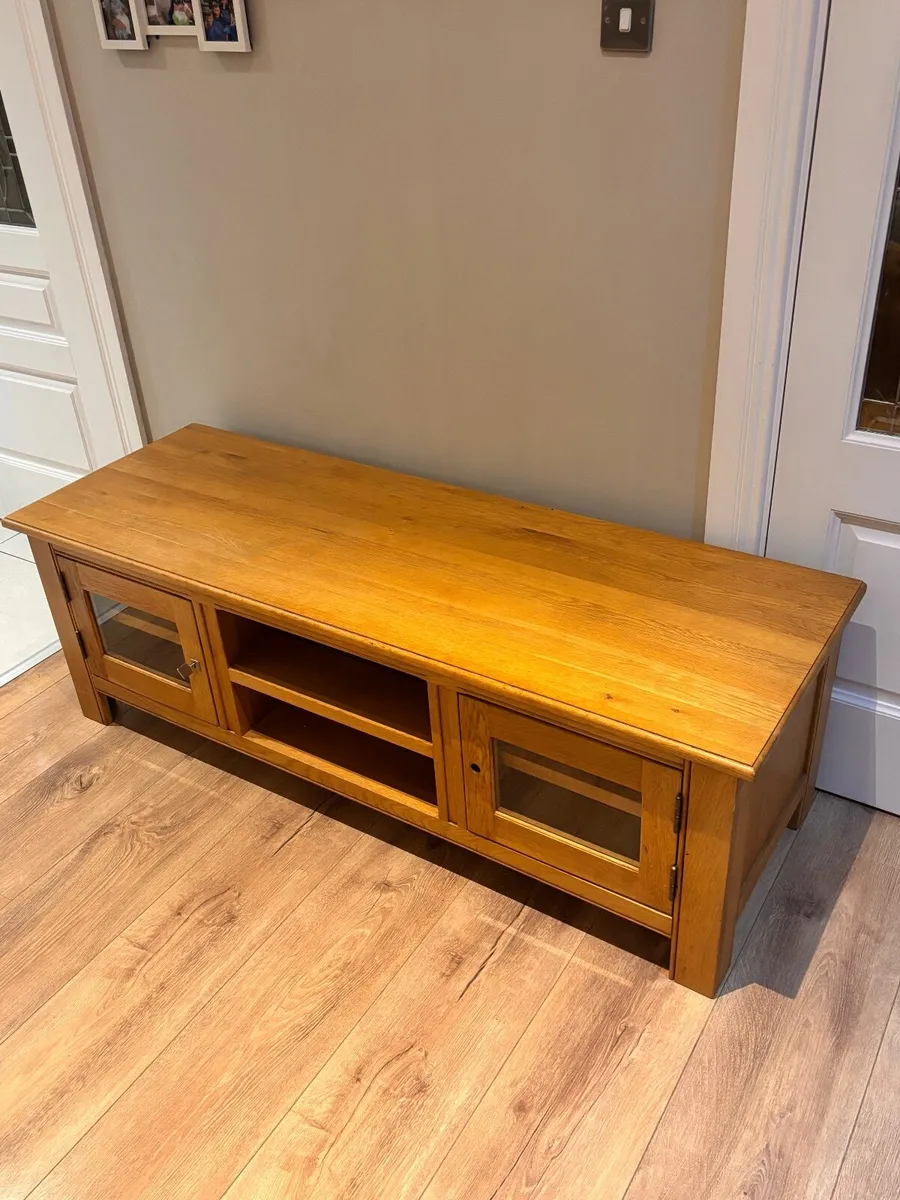 Soild oak TV Unit - Image 3
