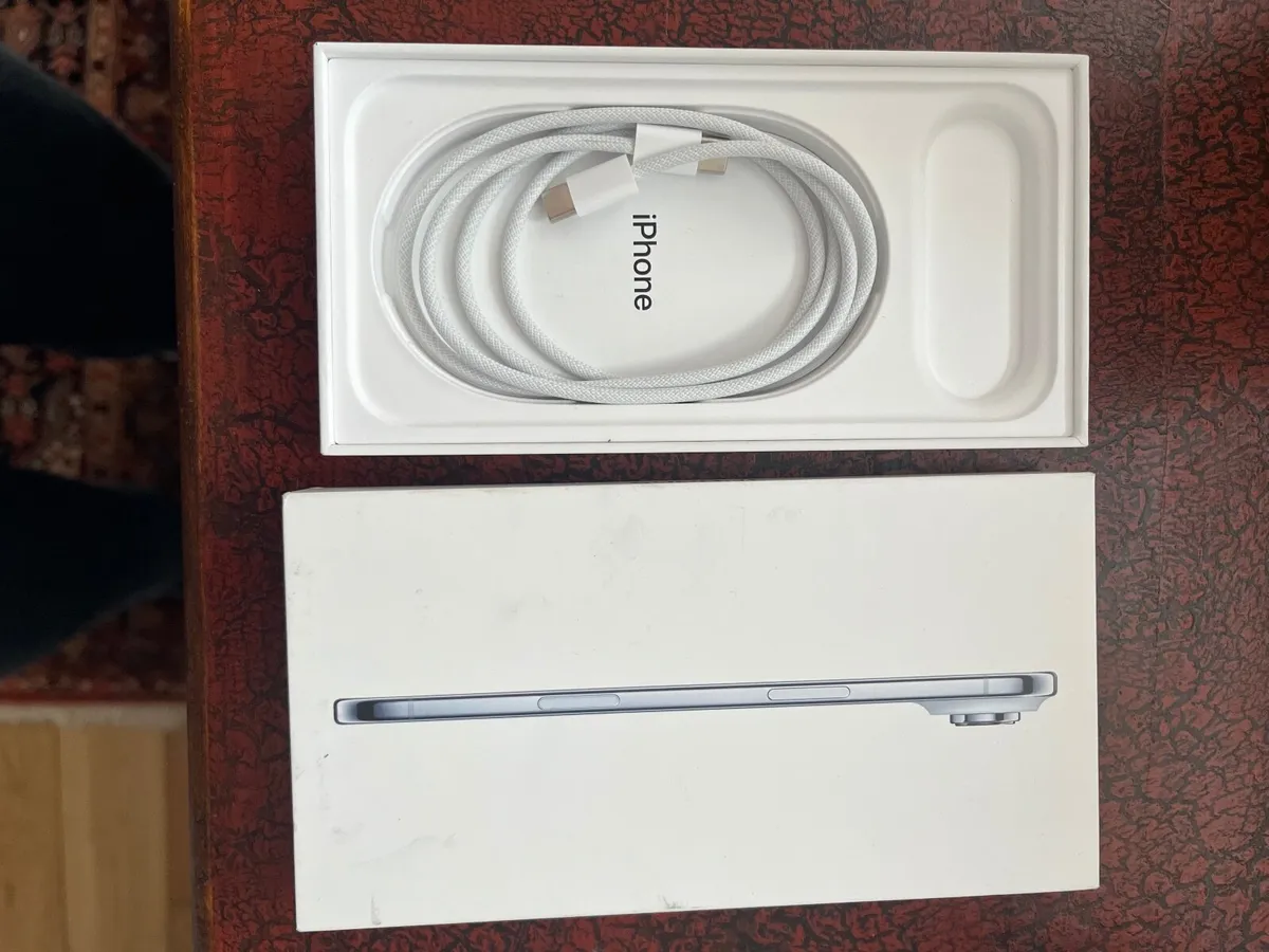 Apple iPhone Air 256GB –  Sky Blue – Brand New & U - Image 2