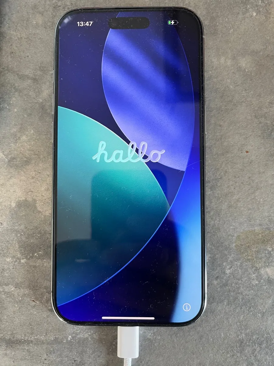 Apple iPhone Air 256GB –  Sky Blue – Brand New & U - Image 1