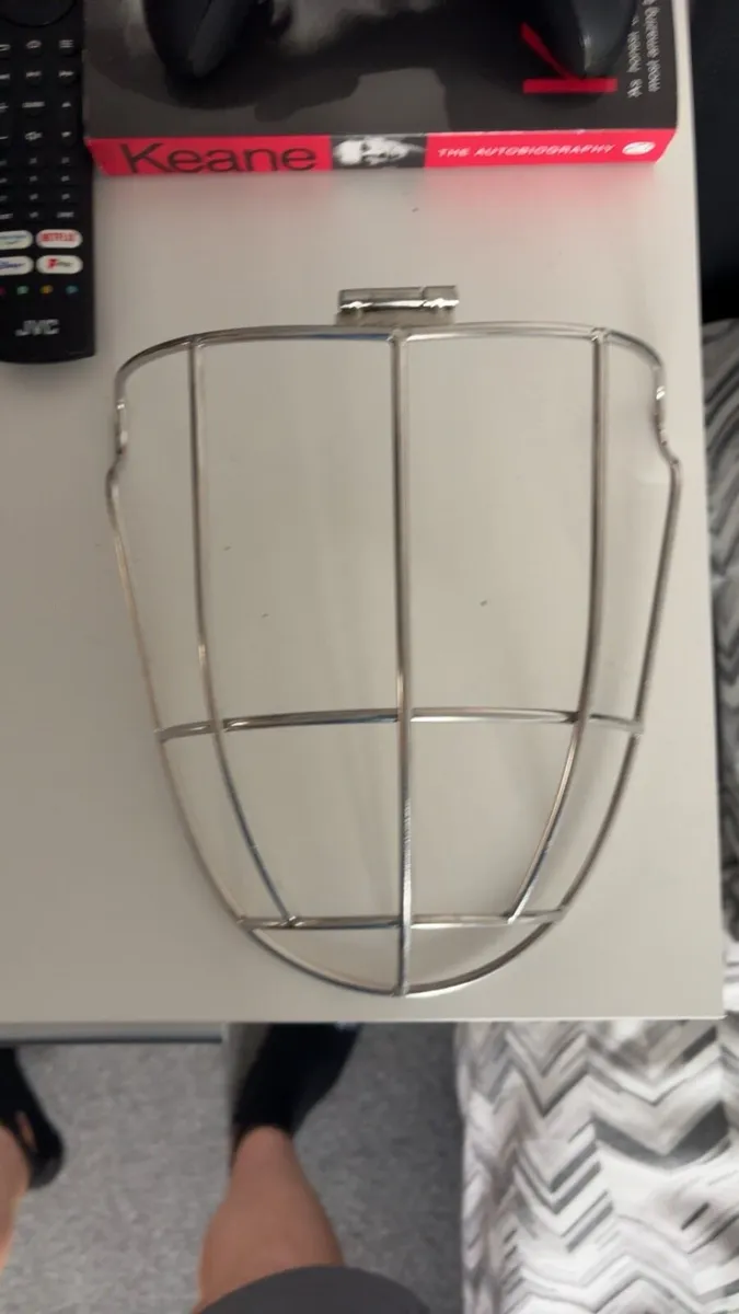 Kilkenny faceguard for helmet - Image 1