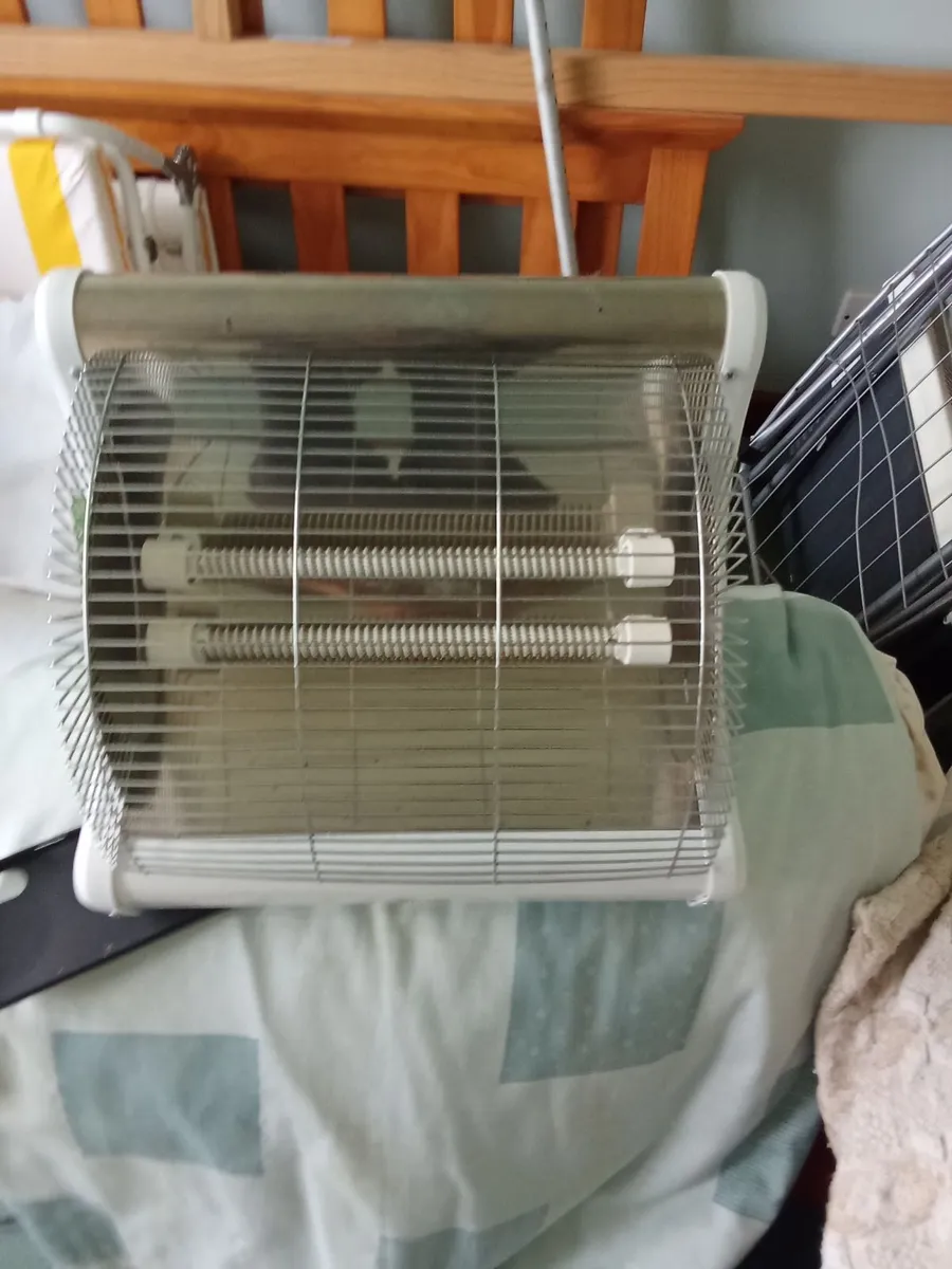 Two bar electric heater in new condition