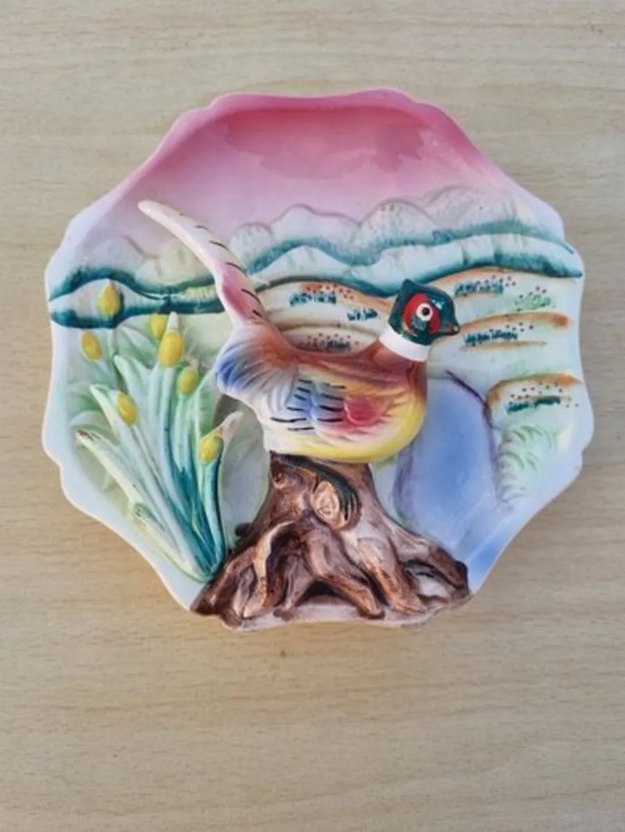 Napco Ceramic 3D Ring Pheasant Wall Hanging Plaque - Image 1
