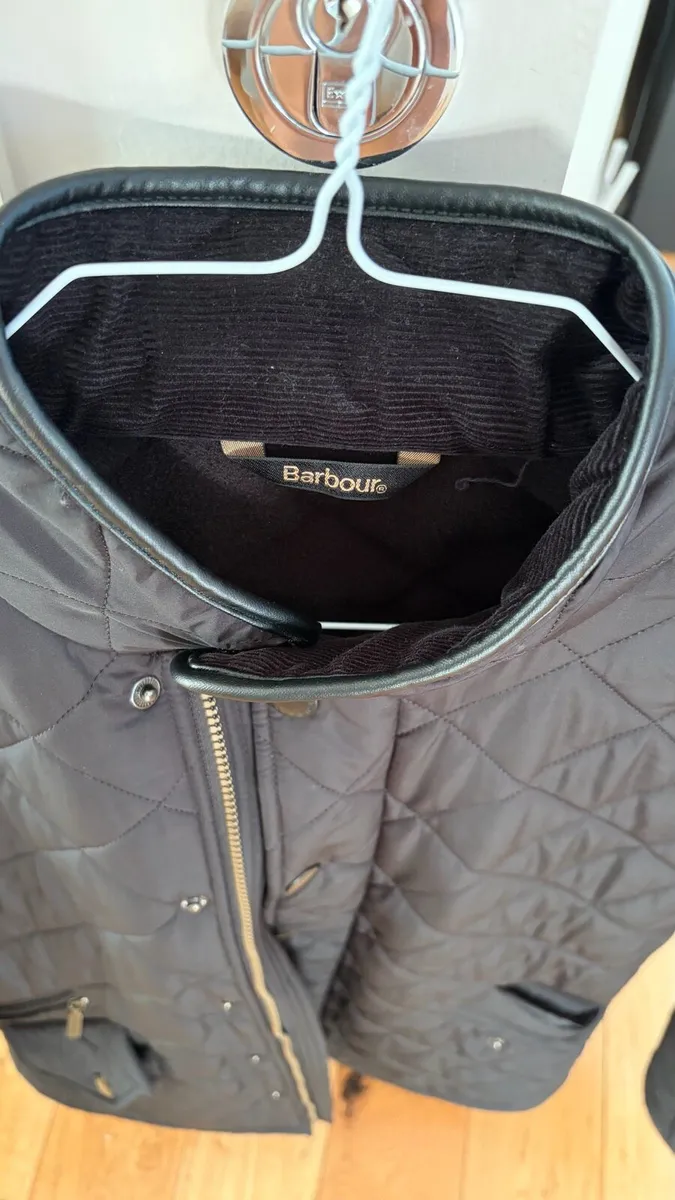 Barbour Black Quilted Jacket - Image 3