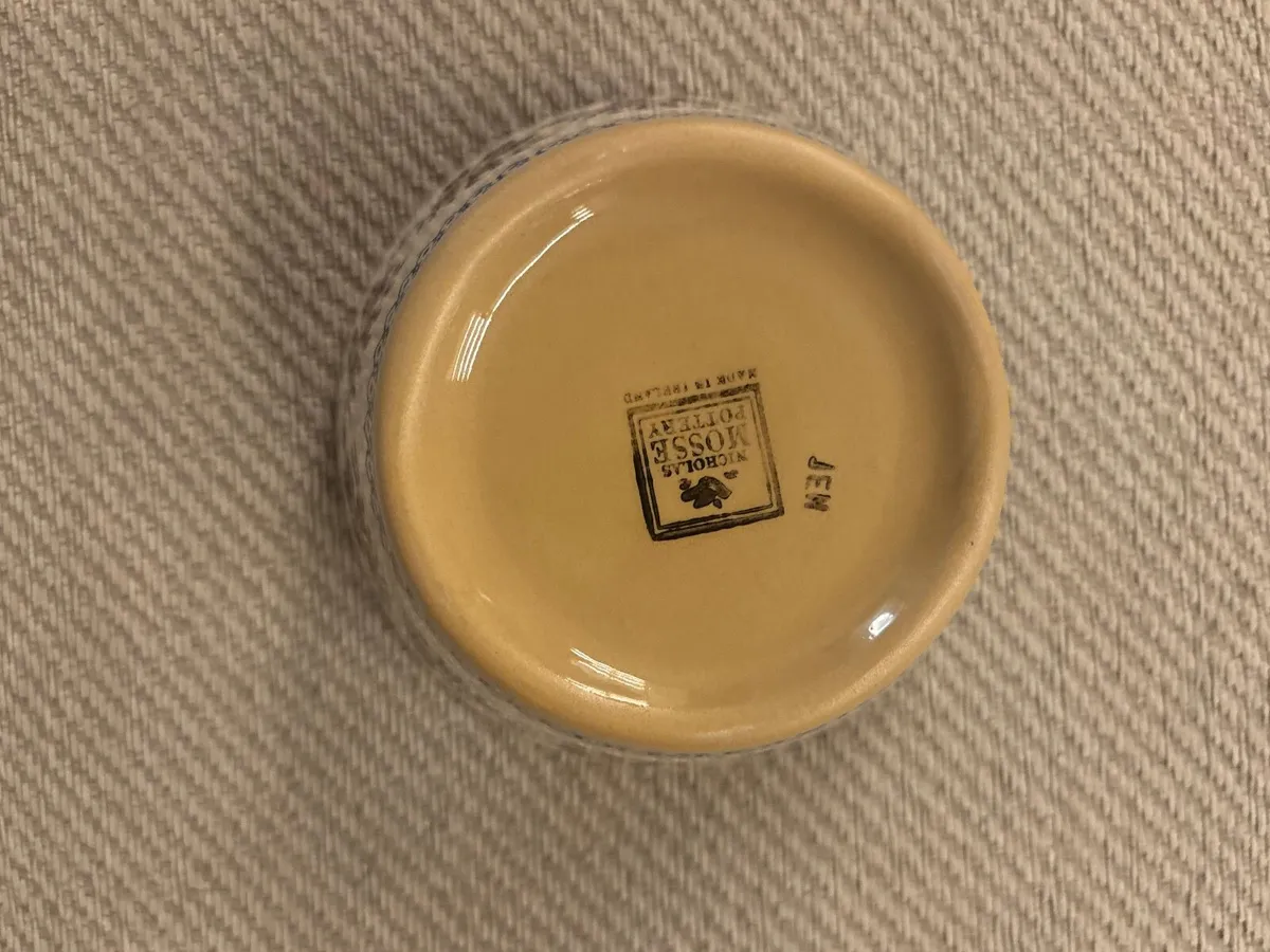 Nicholas Mosse small bowl - Image 1
