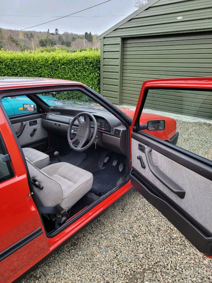 Fiat Uno 60S - Image 2