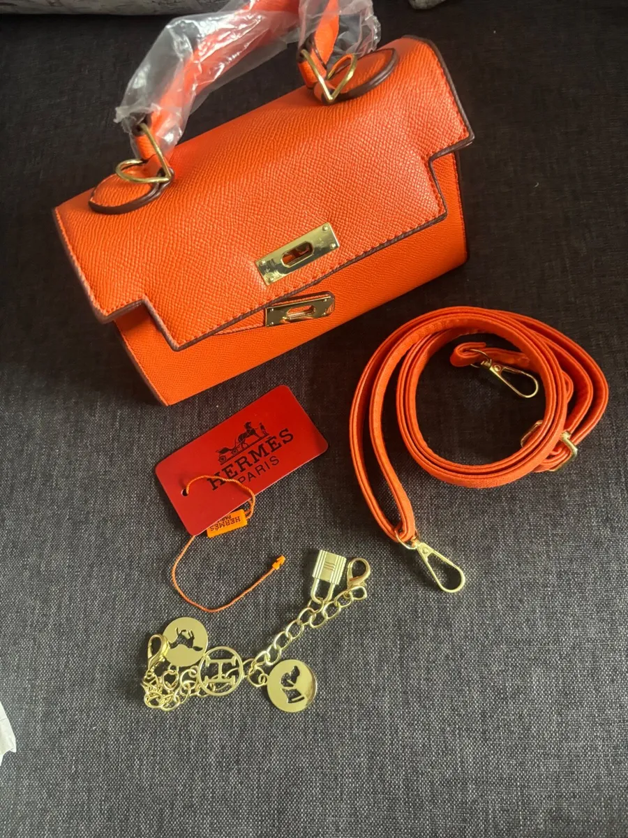 New handbag - Image 4