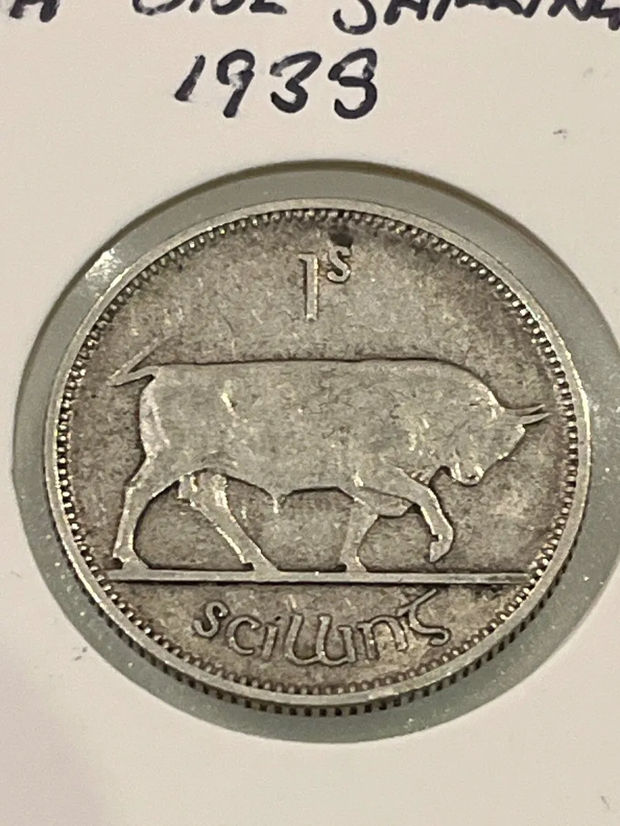 Rare Silver 1933 Irish One Shilling Coin for Sale - Image 1