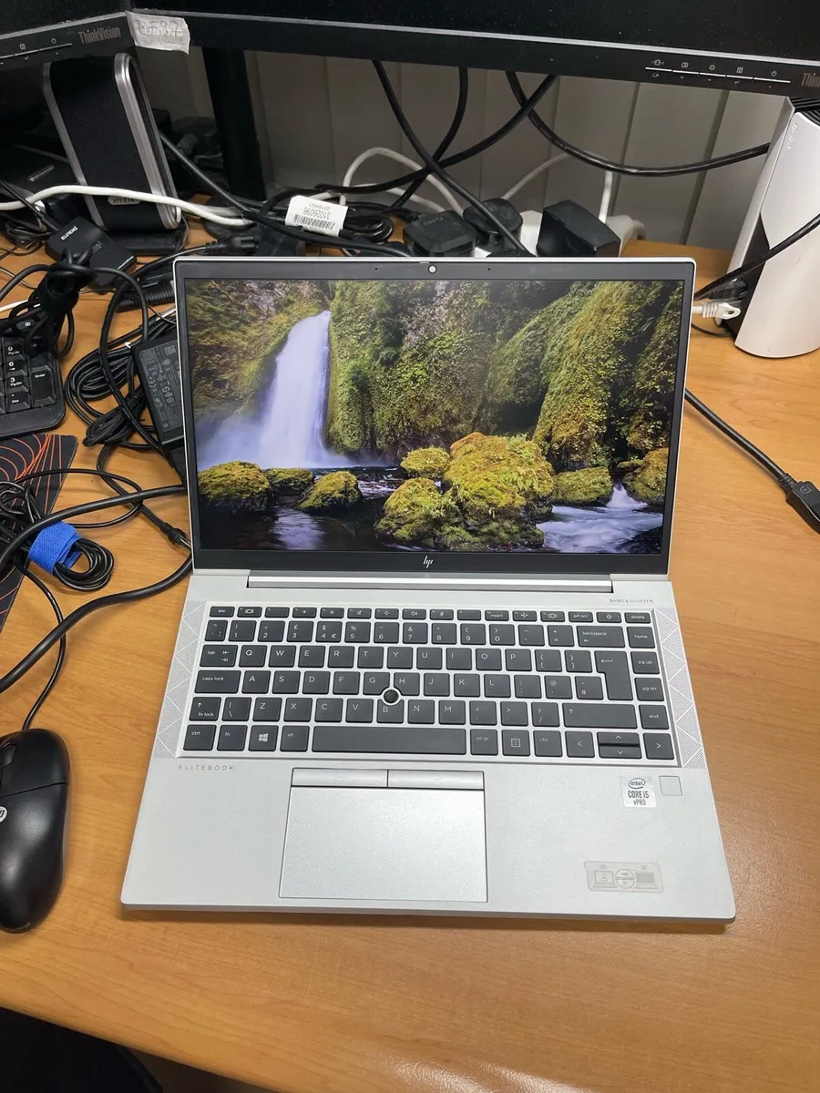 HP Laptop i5 pro 8/256 10generation - Image 1