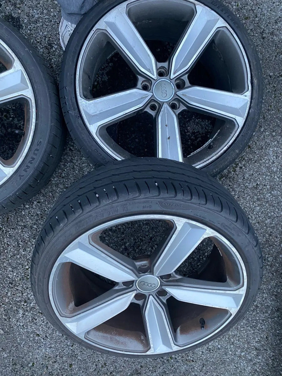 Audi A3 alloys and tyres - Image 1