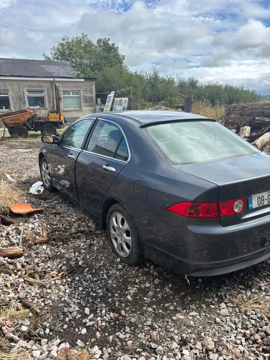Honda accord - Image 2