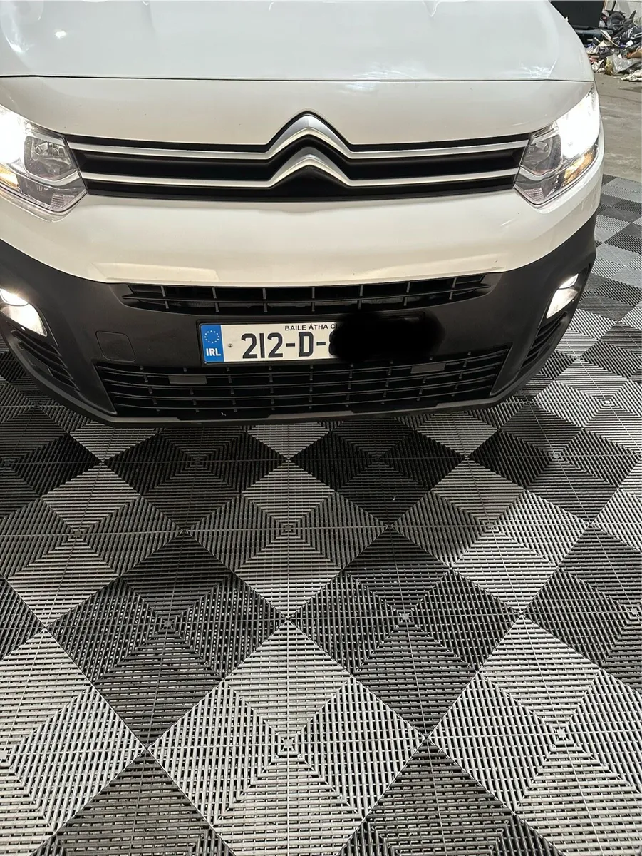 2021  Berlingo - Image 1