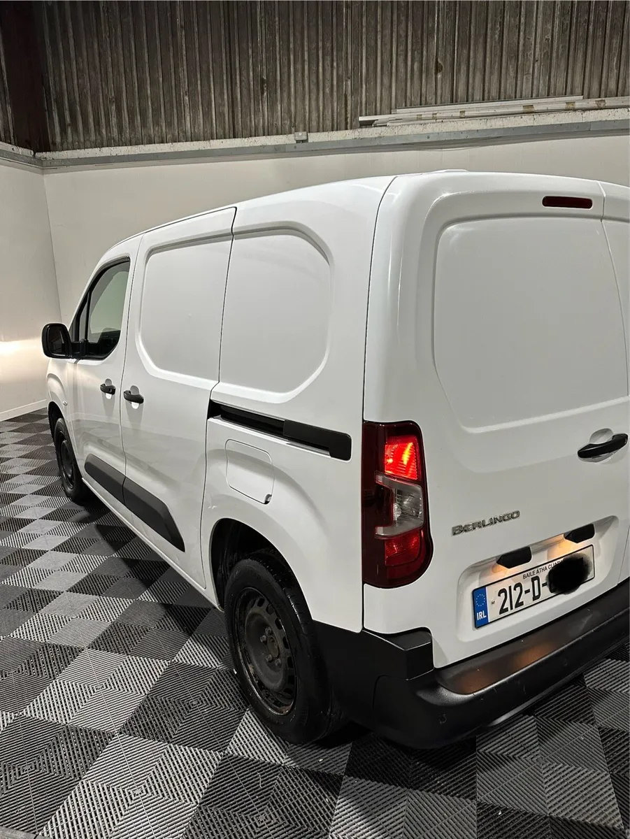 2021  Berlingo - Image 3