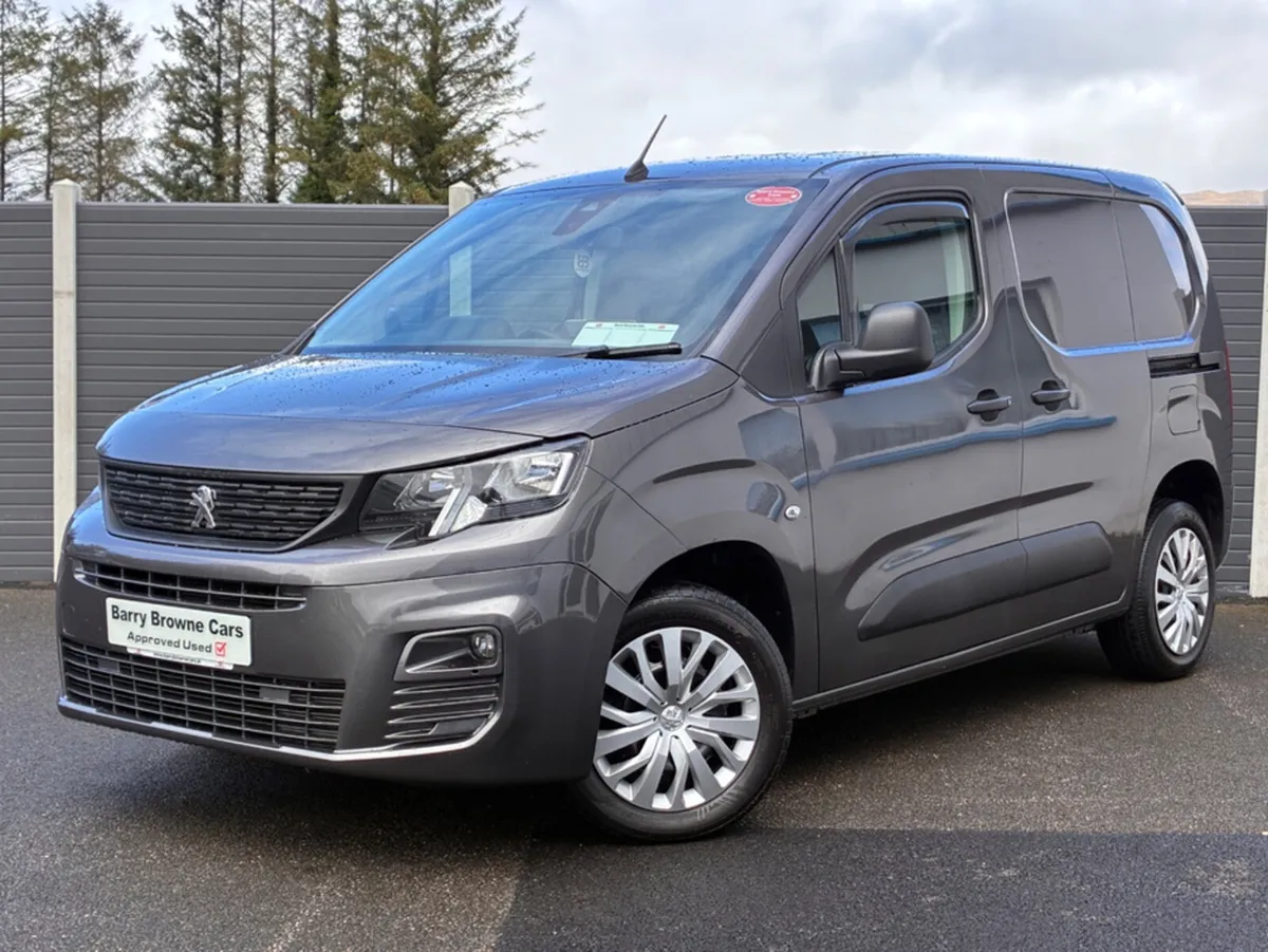 Peugeot Partner PROFESSIONAL PLUS 1.5 - Image 1