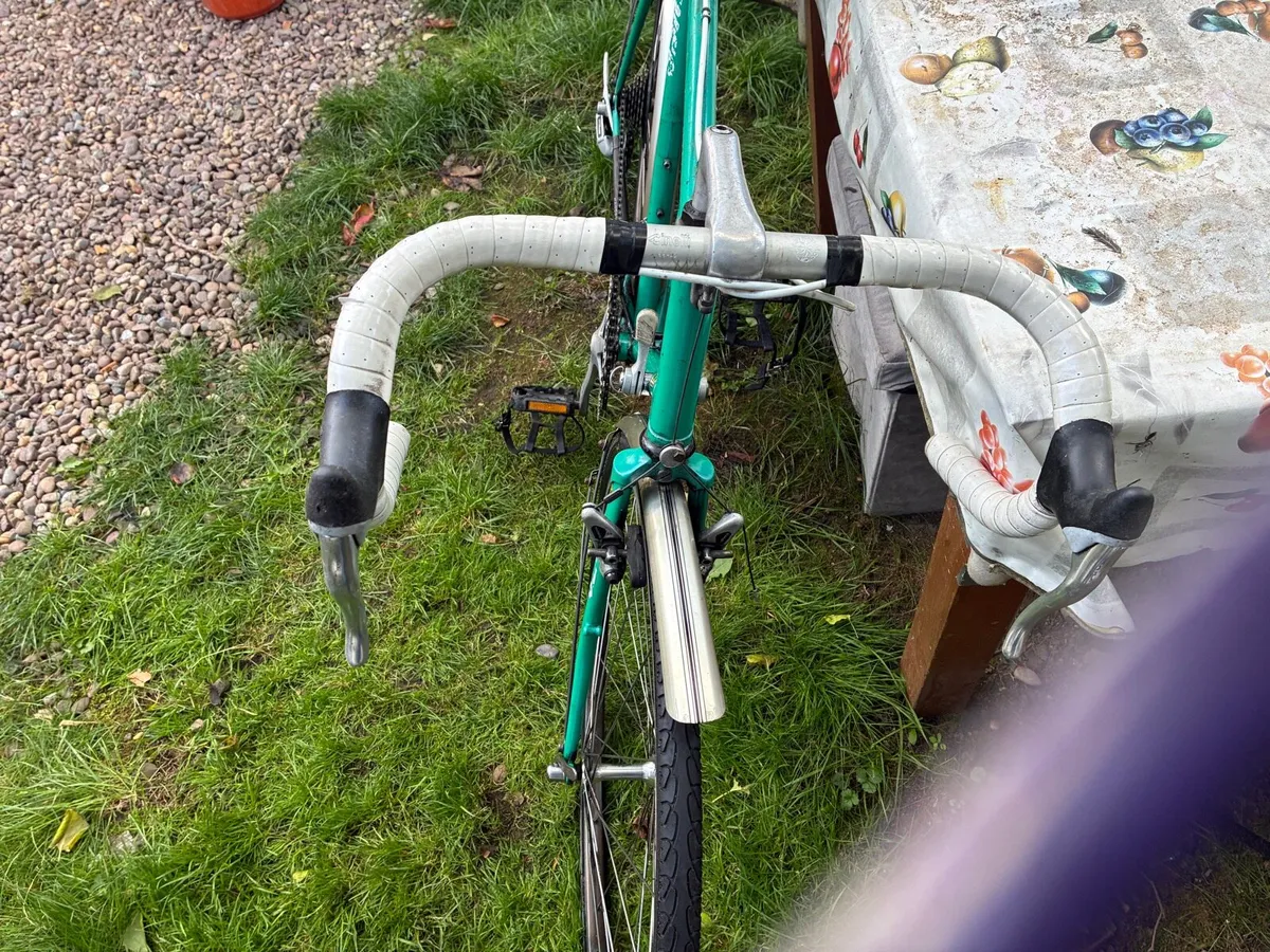 Racing bike - Image 4