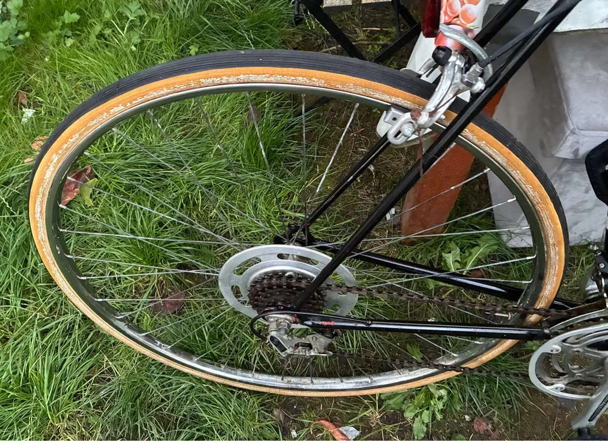Racing bike - Image 3